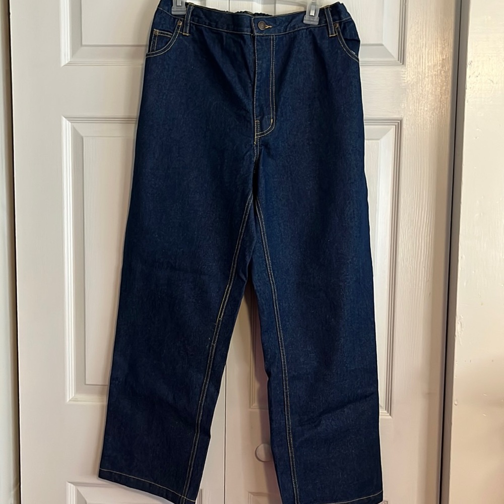 Mens jeans.